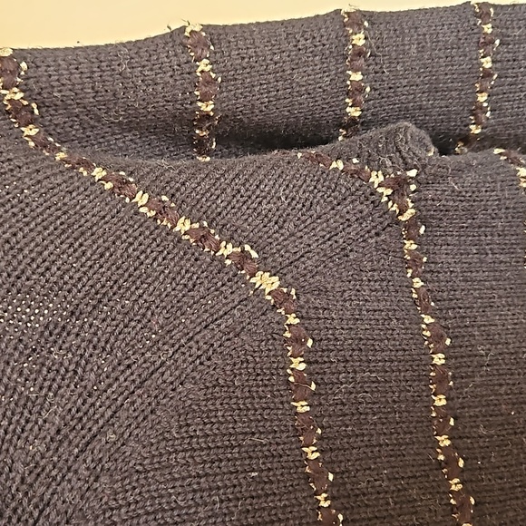 Loft Black and Gold Sweater - Picture 2 of 6